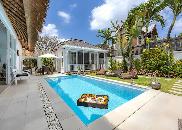 Blue Pearl By Optimum Bali, 10 Mn Walk Oberoi Street Seminyak