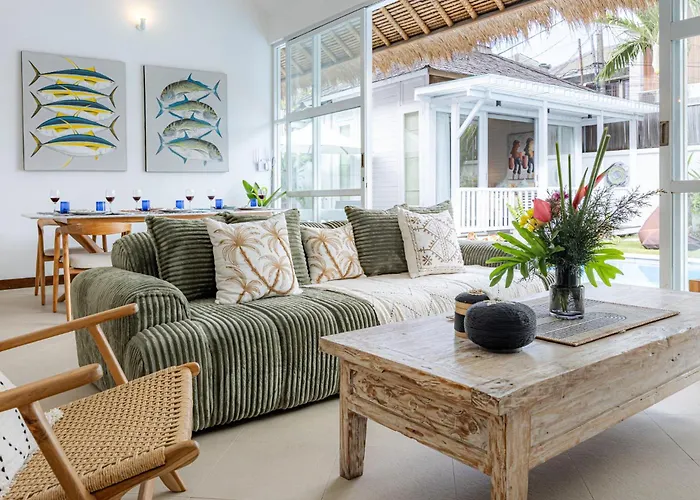 Blue Pearl By Optimum Bali, 10 Mn Walk Oberoi Street