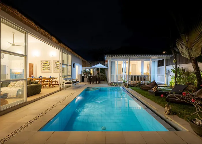 Blue Pearl By Optimum Bali, 10 Mn Walk Oberoi Street Villa Seminyak