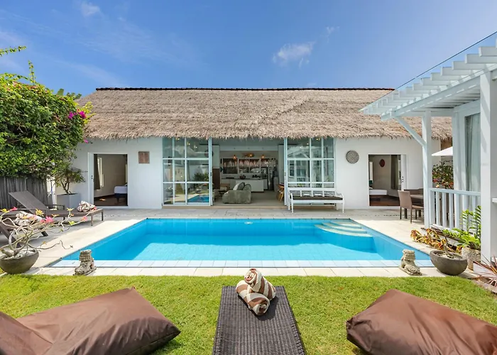 Villa Blue Pearl By Optimum Bali, 10 Mn Walk Oberoi Street